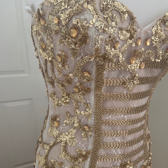 Prom - Picture 5 of 6